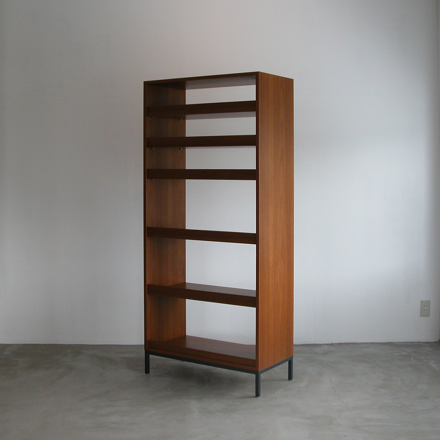 SONGBIRD BOOK SHELF
