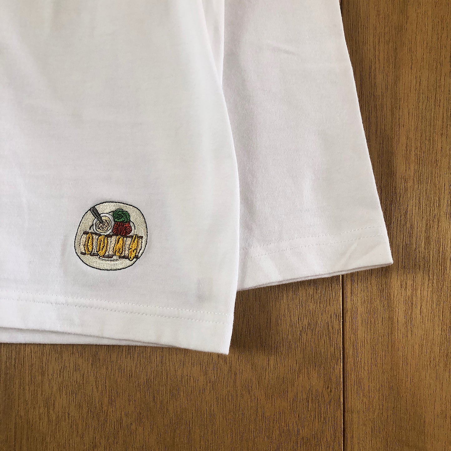 SONGBIRD COFFEE STAFF T PRINT TYPE /SAND